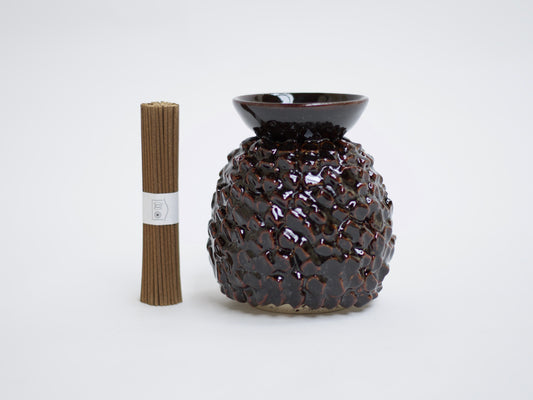 Dark Brown Ceramic Censer + Cedar Incense Set