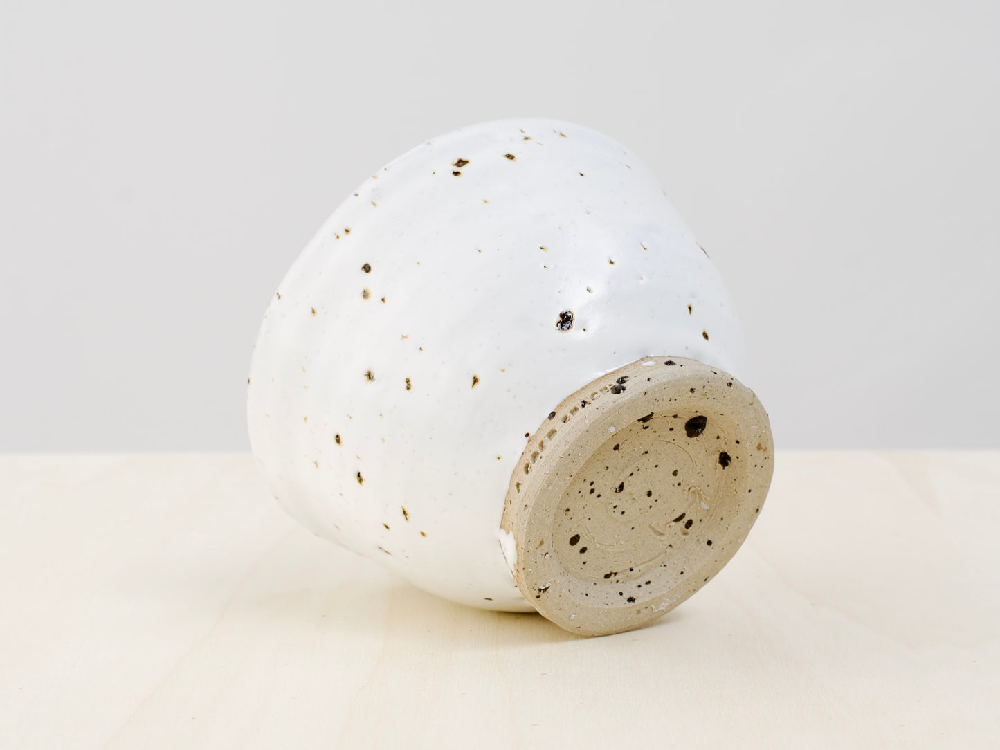 Mat White Bowl with Terracotta Tile Fragments