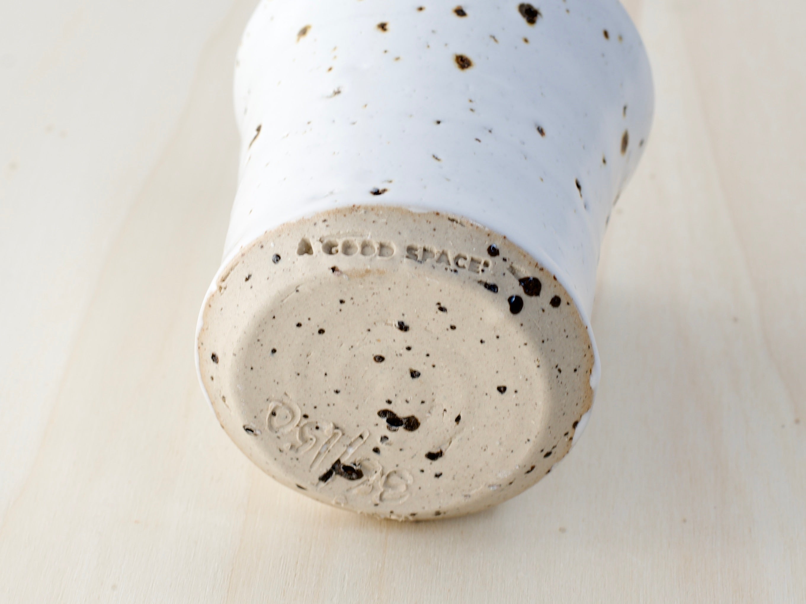 Mat White Cup with Terracotta Tile Fragments