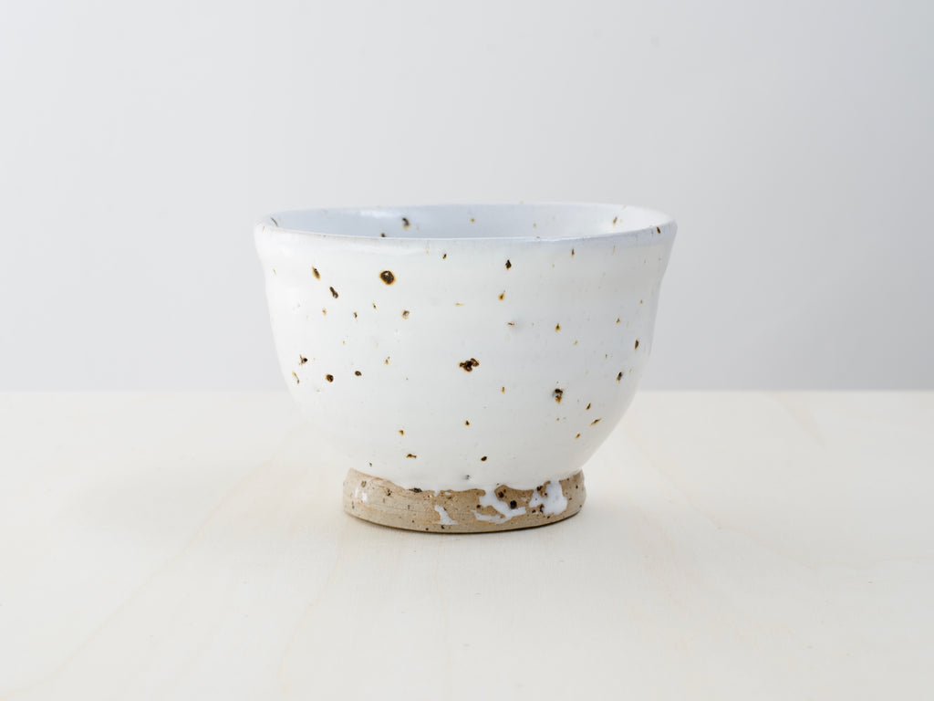 Mat White Bowl with Terracotta Tile Fragments