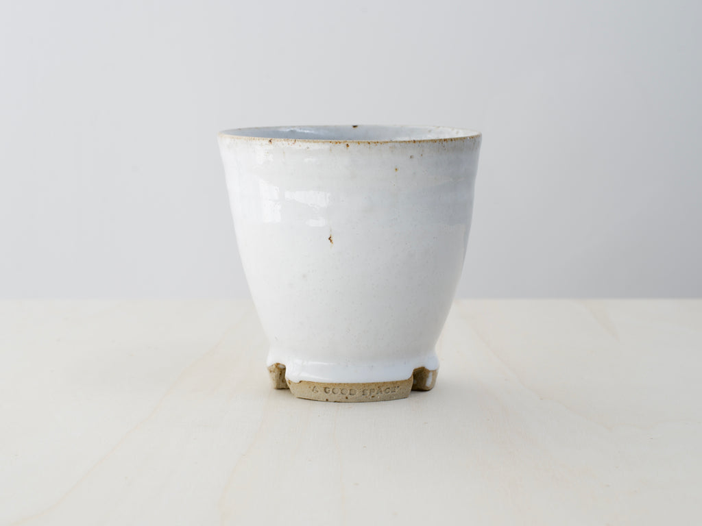 White Notched-Foot Cup