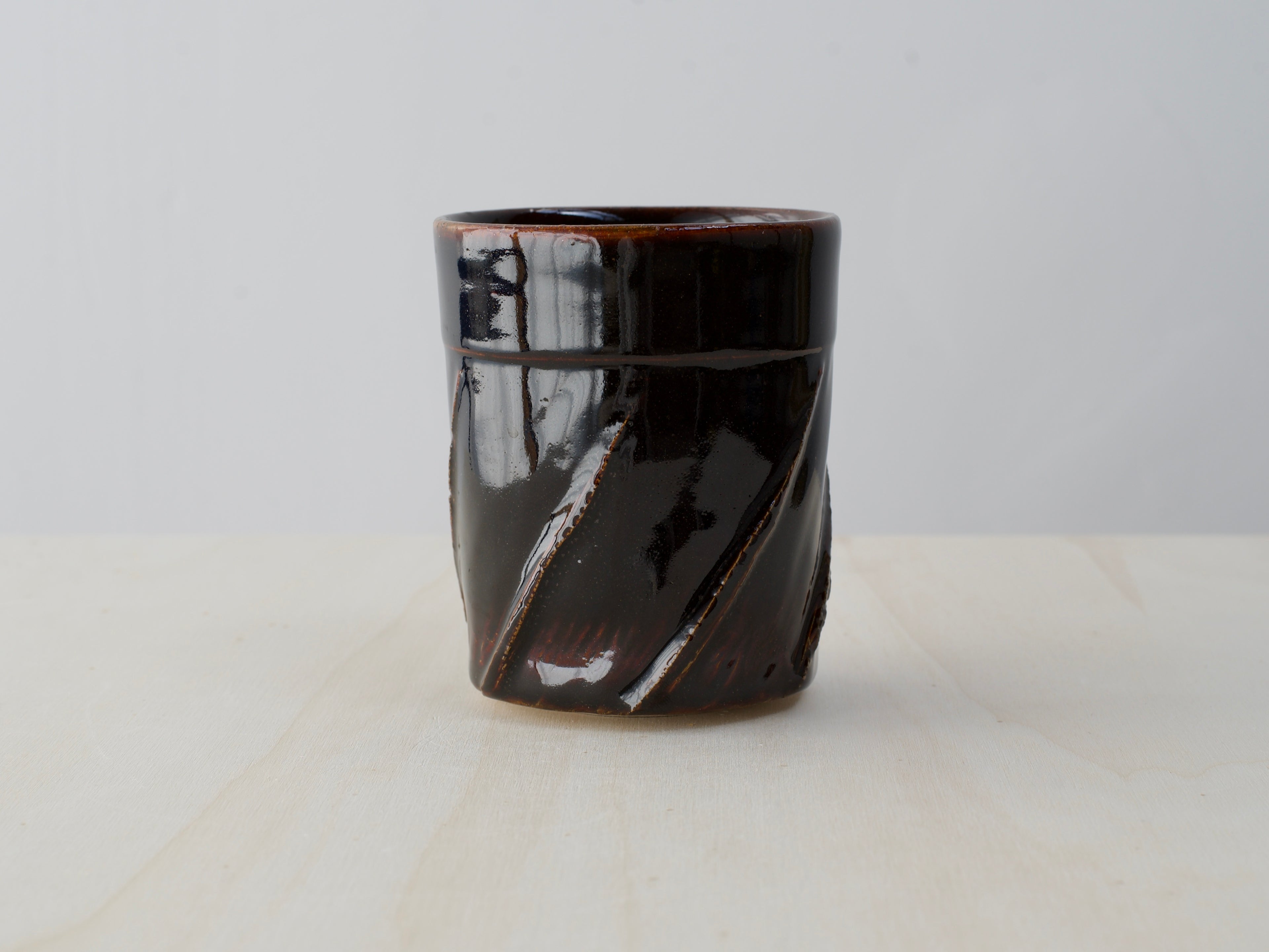 Dark Brown ‘Twirled’ Ceramic Cup