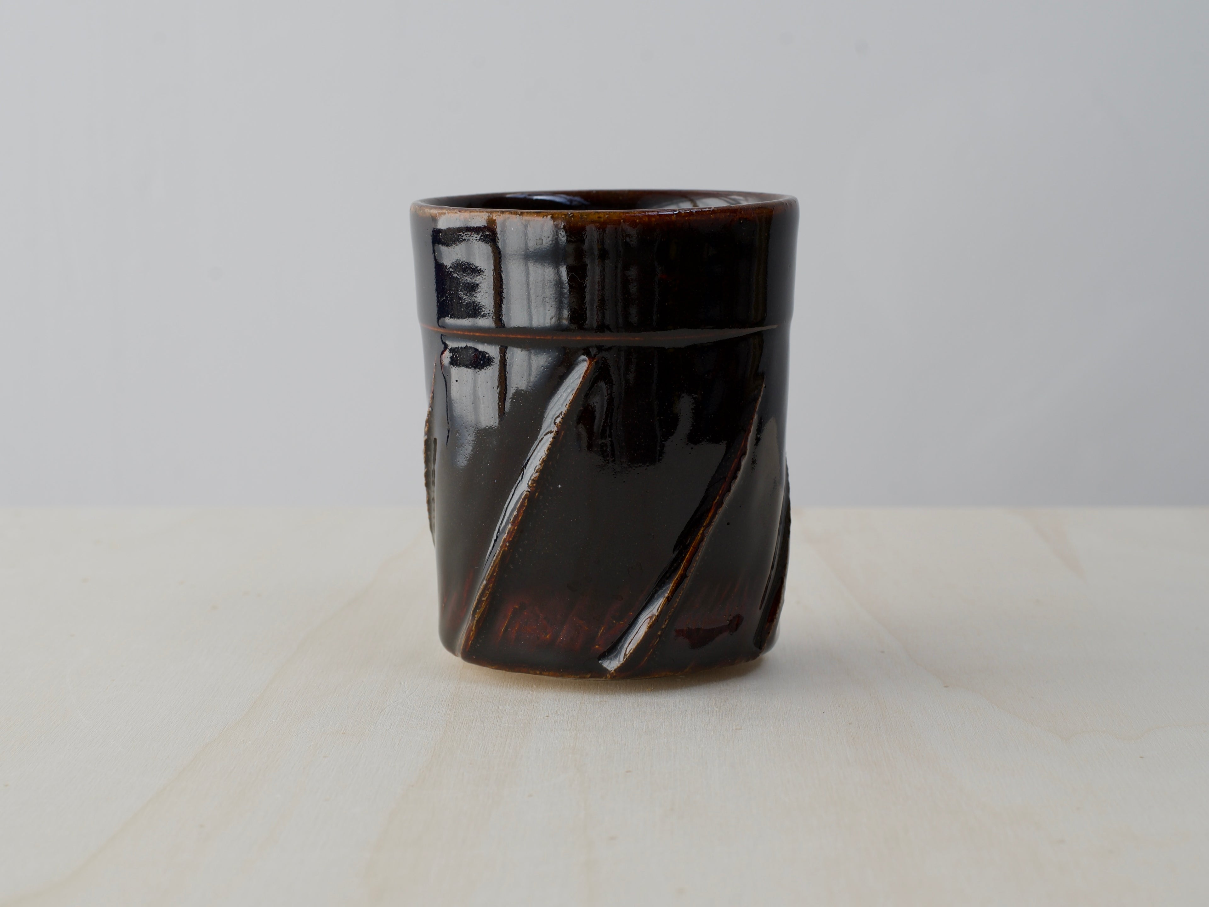 Dark Brown ‘Twirled’ Ceramic Cup